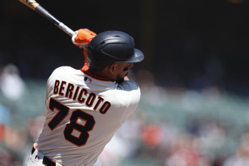 Giants lose game, series in the sun