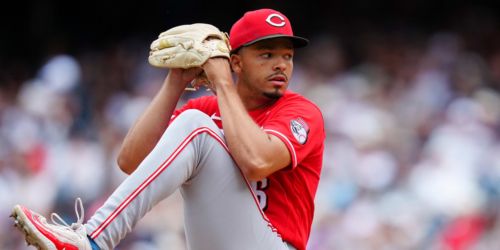 Rising ace Burns, Reds agree on 7-year, $105 million extension (source)