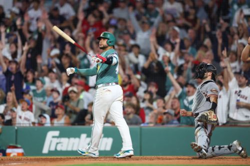 Red Sox Place Willson Contreras On Injured List