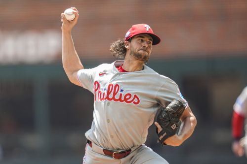 Familiar: Braves 6, Phillies 2