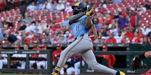 Chourio erupts for 4 hits -- all 102+ mph EV -- in impressive '26 debut