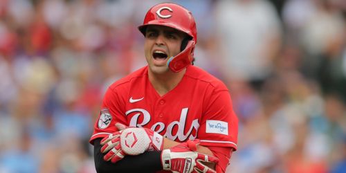 Stewart in rare Reds company with 30-homer, 100-RBI rookie campaign