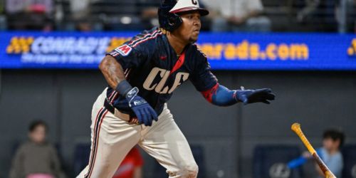 J-Ram homers for 1,000th RBI, receives ovation, as Guards claim AL Central lead