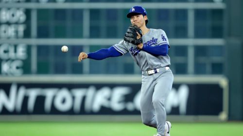 Dave Roberts provides simple explanation for Alex Freeland option Dodgers fans will love