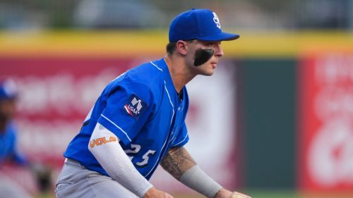 Prospects Andrew Fischer, Josh Knoth named Players of the Year in Brewers' top-ranked farm system