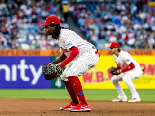 Phillies claim depth reliever off waivers from Diamondbacks; IronPigs’ Felix Reyes placed on 60-day IL with broken wrist