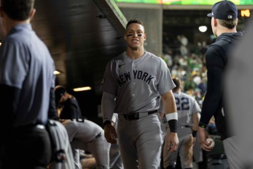 Aaron Judge diagnosed with stress fracture, to miss at least four to six weeks