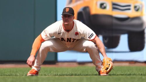 Cardinals listed as fit for Gold Glove third baseman on a huge contract