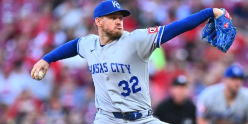 Kolek's return unknown after early exit from rehab start with right flexor strain