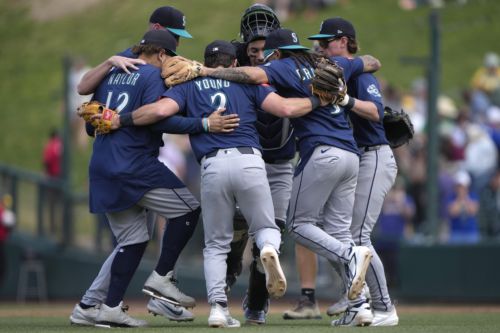 Mariners News: Andrew McCutchen, Abner Uribe, and Cristopher Sánchez
