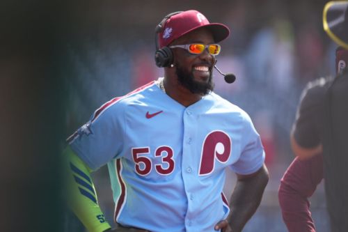 Adolis García hits first home run since May 6, shows confidence during Phillies’ sweep of Padres