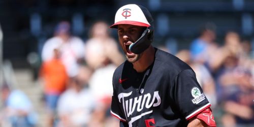Kreidler comes off bench to rally Twins behind Bradley's solid outing
