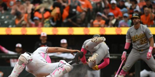 Taveras' laser, Basallo's final stand at plate help O's get back on track