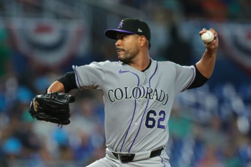 Rockies Place José Quintana On 15-Day IL With Sprained Elbow