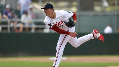Twins recall Minnesota native who could help fix struggling bullpen in injury shuffle