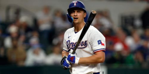 deGrom's strong start spoiled as Rangers' bats still can't cash in