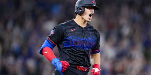 Valenzuela makes his mark with go-ahead blast for 1st MLB HR