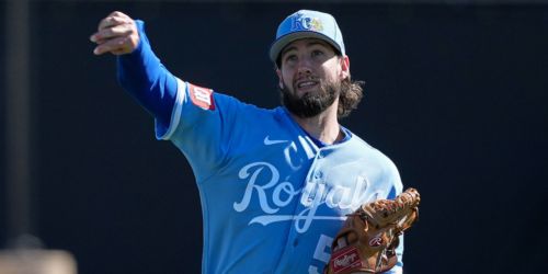 Spence encouraged by uptick in velo in spring debut with Royals