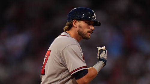 Braves must give Austin Riley same treatment they gave to another vet to salvage his season