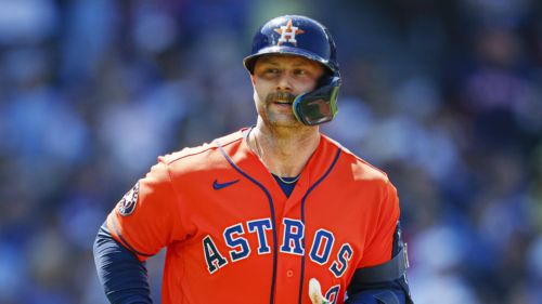 Christian Walker's turnaround is quickly making this Astros veteran even more expendable