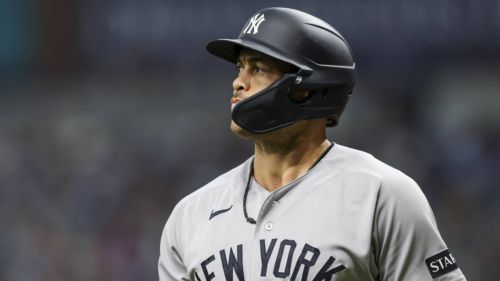Aaron Boone delivers predictable Giancarlo Stanton news that puts Yankees on thin ice