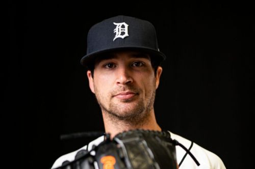 Mariners Claim Troy Watson