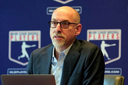 Shaikin: As MLB proposes salary cap, Sacramento pursues team it might not be able to afford