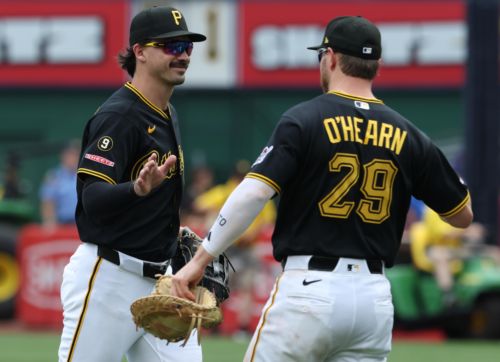 Pirates have their best halfway point record since 2015