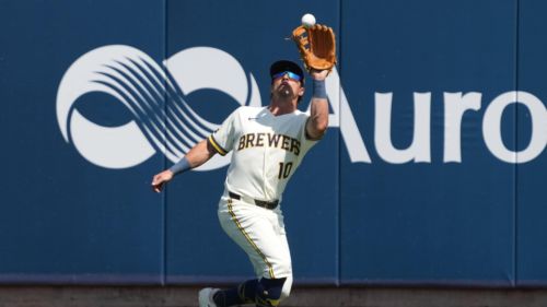 2 players the Brewers would love to sign to an extension after Cubs’ PCA news