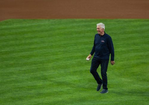 Mike Schmidt won’t return to Phillies broadcast booth in 2026