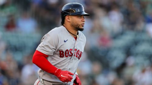 Willson Contreras reveals unsettling news in response to Red Sox fans' boos at Fenway Park