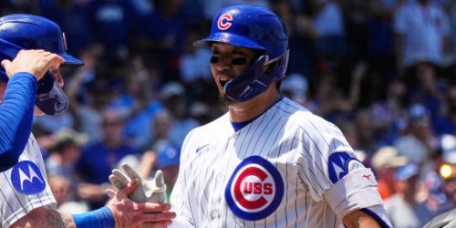 100! Suzuki's monster HR sends Cubs slugger into Japanese-born history