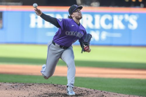 The Rockies sweep the Mets in a Sunday doubleheader