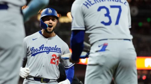 Cubs take flier on Conforto with minor league deal