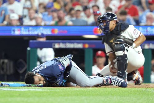 Junior Caminero exits All-Star Game after getting hit on hand in scary scene