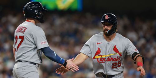 Relentless Cards outlast Yamamoto, claim extra-innings win to get back to .500