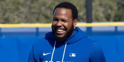 For Vlad Jr., what a difference a year -- and a World Series appearance -- makes