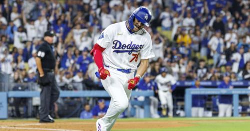 Alex Freeland shows why he made Dodgers' roster in victory over Diamondbacks