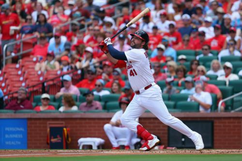 St. Louis Cardinals Lose Lead in 9th as Atlanta Braves Win Sunday