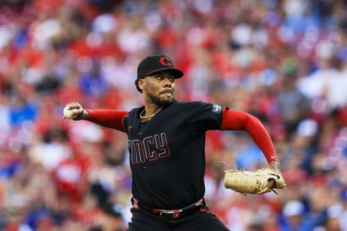 Hunter Greene To Undergo Elbow Surgery