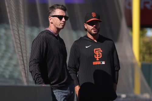 Giants fan survey: Fix the rotation or fix the bullpen?