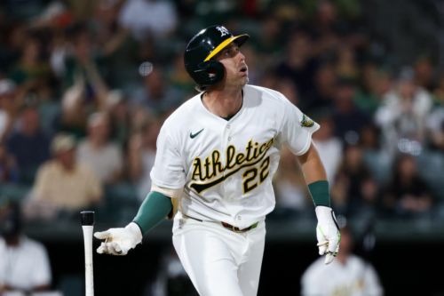 Astros Outpower A’s 7-5 to Win Series Opener