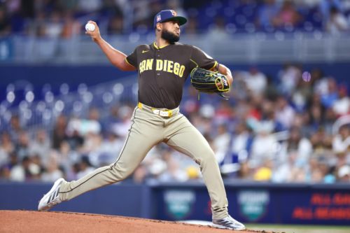 Padres looking to rebound after series-opening loss to the Snakes