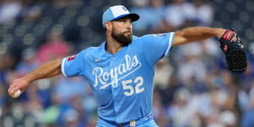 Wacha shows why he's rock of Royals' rotation with first 200-inning season