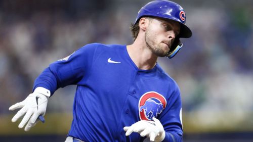 Cubs fans suddenly on edge as Nico Hoerner exits game with ominous injury