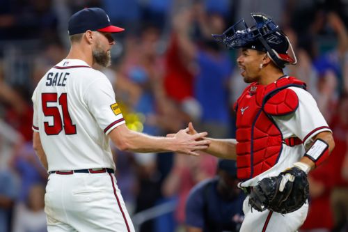Sale on brooms: ace’s shutout sweeps away Dodgers, 1-0