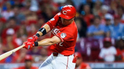 Astros Rumors: MLB insider just suggested this Reds bat as a perfect fit (and he’s right)