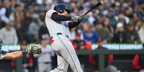 A deep dive into DeLauter's unusual, but successful, swing