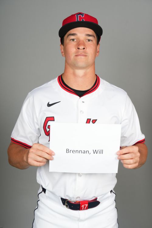 Giants add outfielder Will Brennan