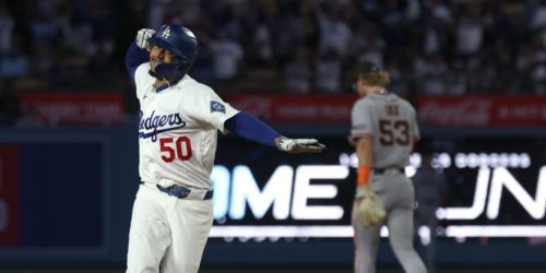 Dodgers celebrate 20th anniversary of '4+1' game with 4-HR inning in rout